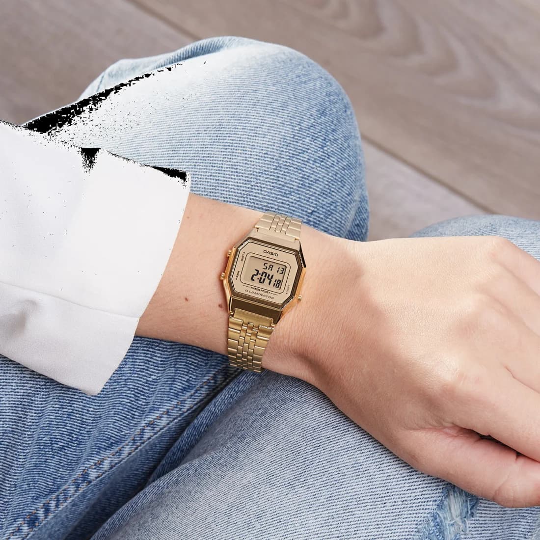 Montre Casio LA680WEGA-9EF unisexe verso boîtier