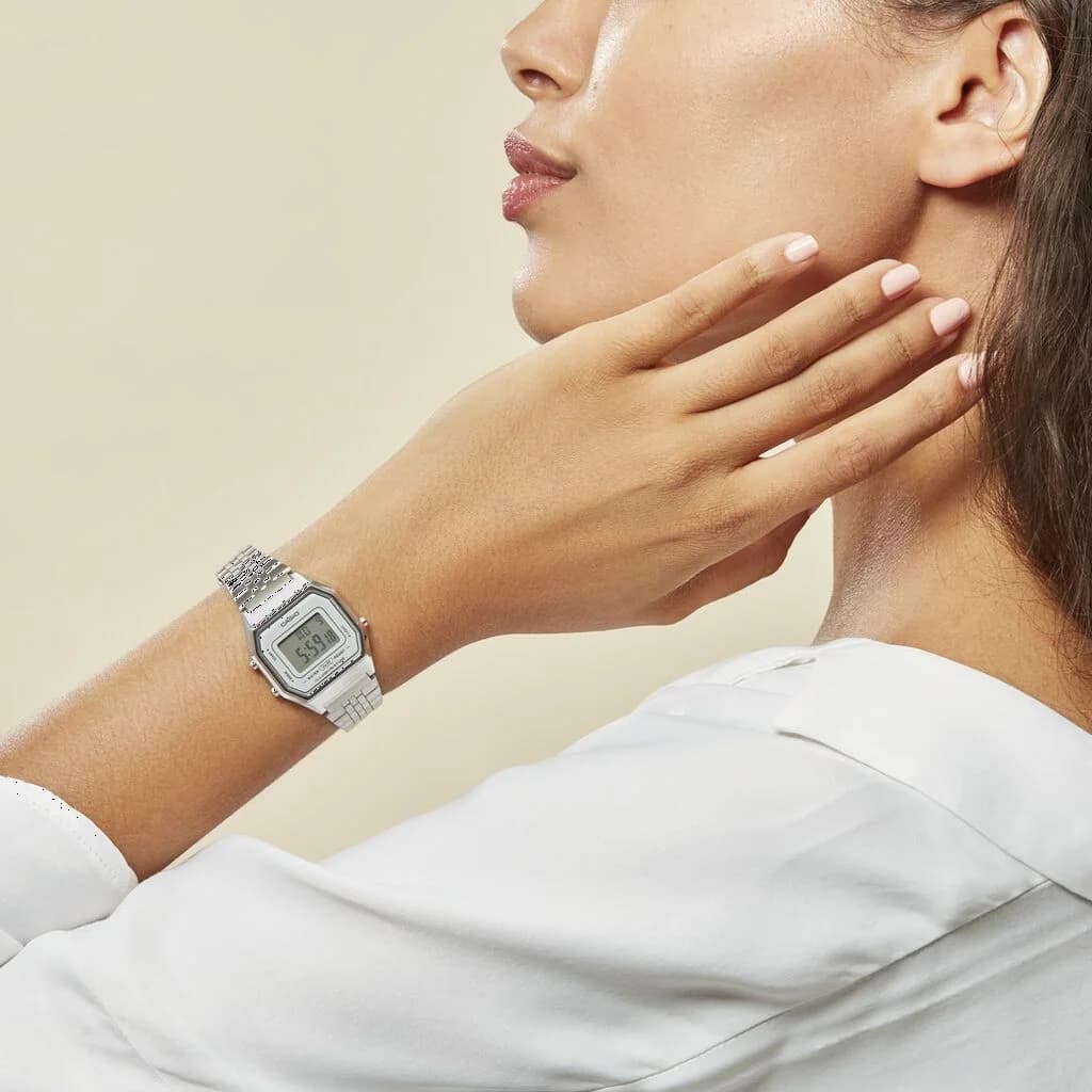 Montre Casio LA680WEA-7EF unisexe verso boîtier