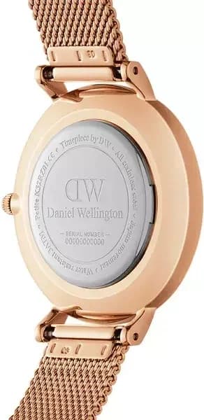 Montre Daniel Wellington DW00100470 femme détail cadran or rose