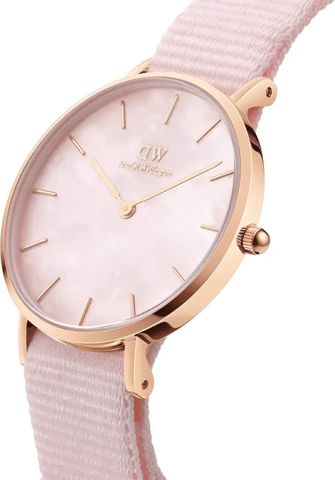 Montre Daniel Wellington DW00100512 femme vue de profil