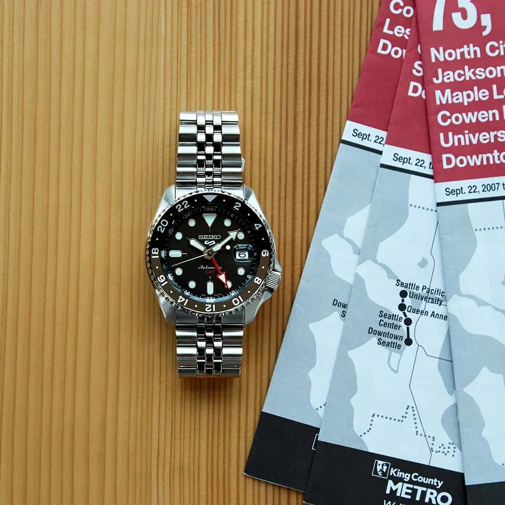 Montre Seiko SSK001K1 homme détail bracelet acier inoxydable