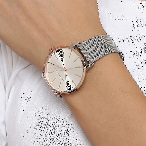 Montre Armani Exchange AX5537 femme détail bracelet acier inoxydable