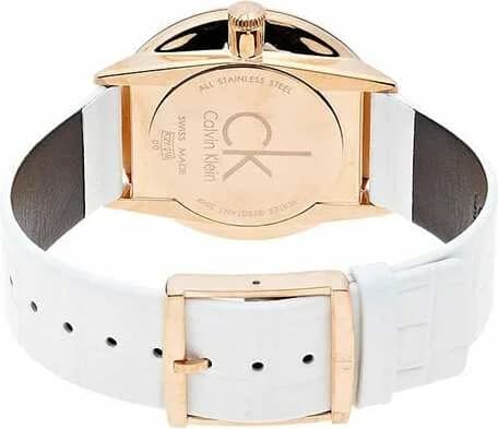 Montre Calvin Klein K2U296L6 femme détail cadran blanc
