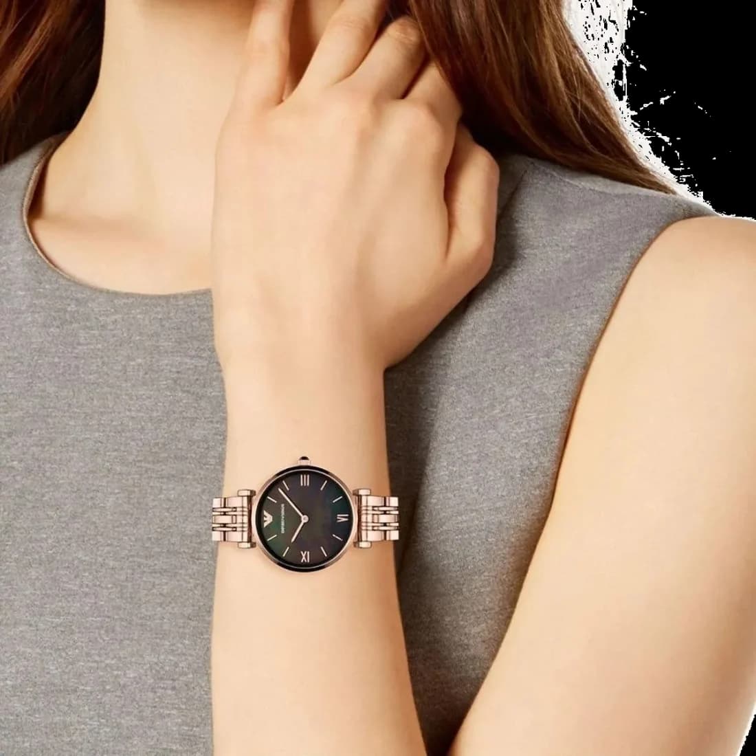 Montre Emporio Armani AR11145 femme détail cadran noir
