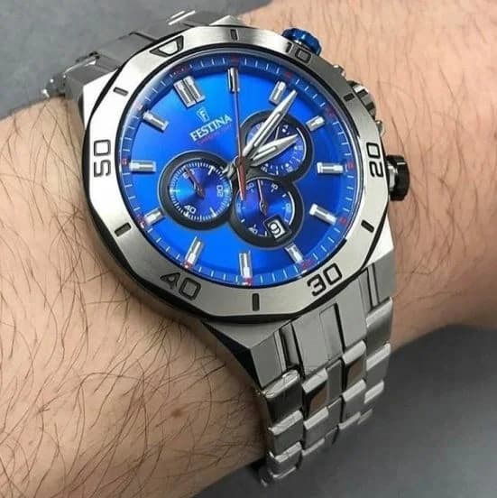 Montre Festina F20448/2 homme détail cadran bleu