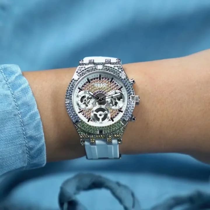 Montre Guess GW0407L4 femme verso boîtier argent