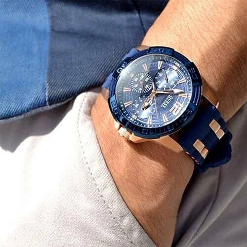Montre Guess W0366G4 homme verso boîtier bleu
