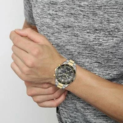 Montre Hugo Boss 1514144 homme verso boîtier bicolore
