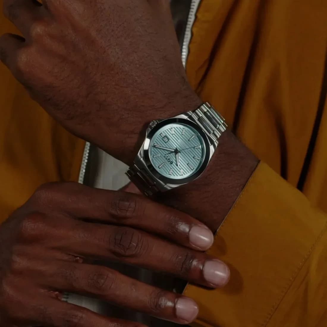 Montre Hugo Boss 1514171 homme verso boîtier argent