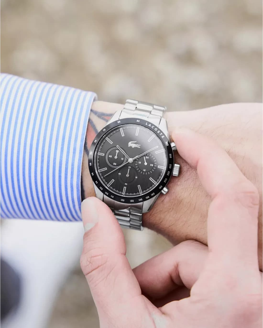 Montre Lacoste 2011079 homme verso boîtier bicolore