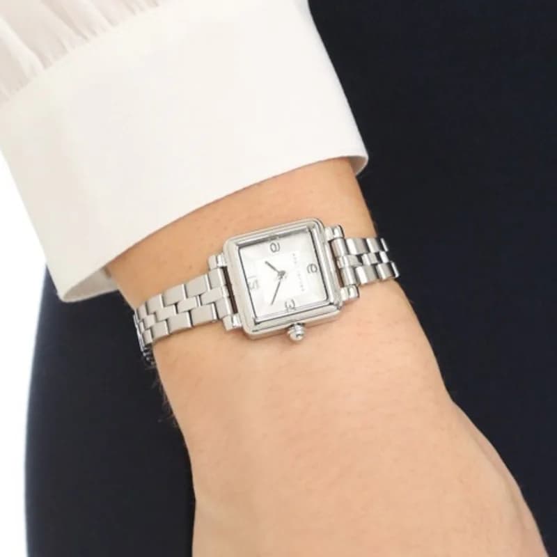 Montre Marc Jacobs MJ3529 femme vue de profil