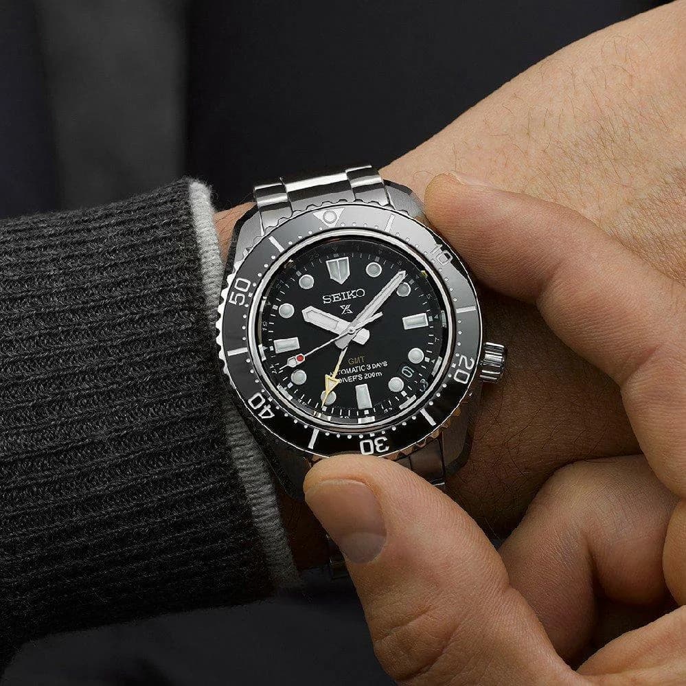 Montre Seiko SPB383J1 Prospex automatique fenêtre date bracelet acier