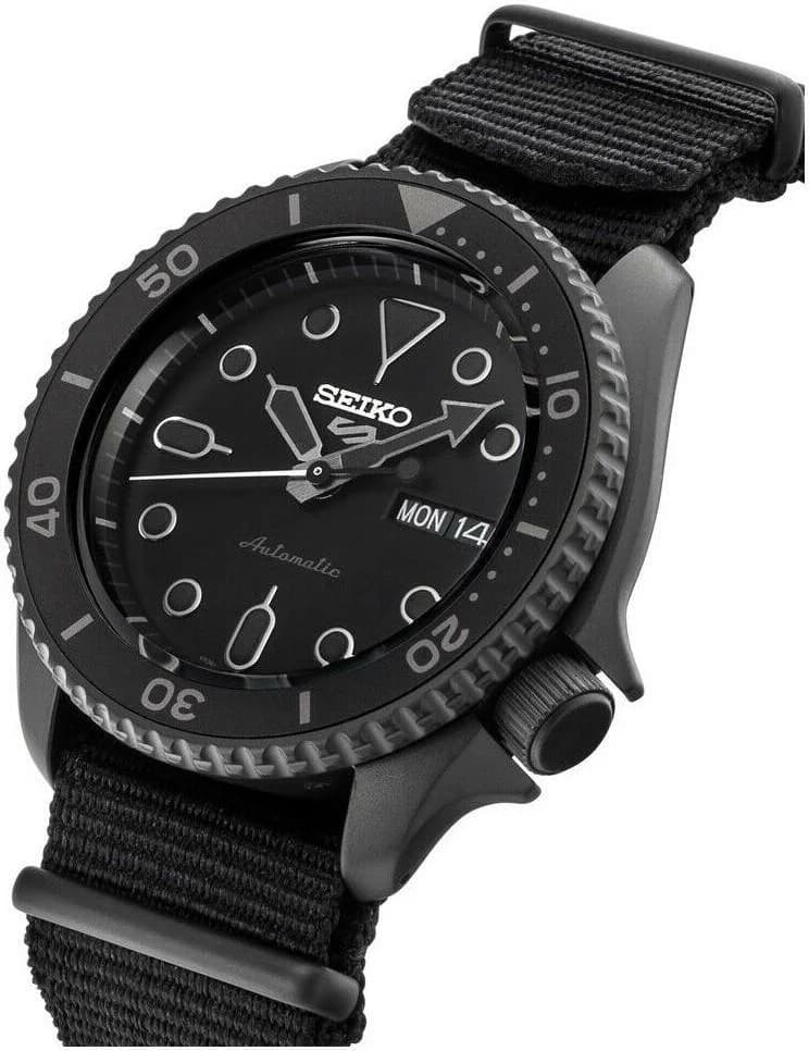 Montre Seiko SRPD79K1 homme vue de profil