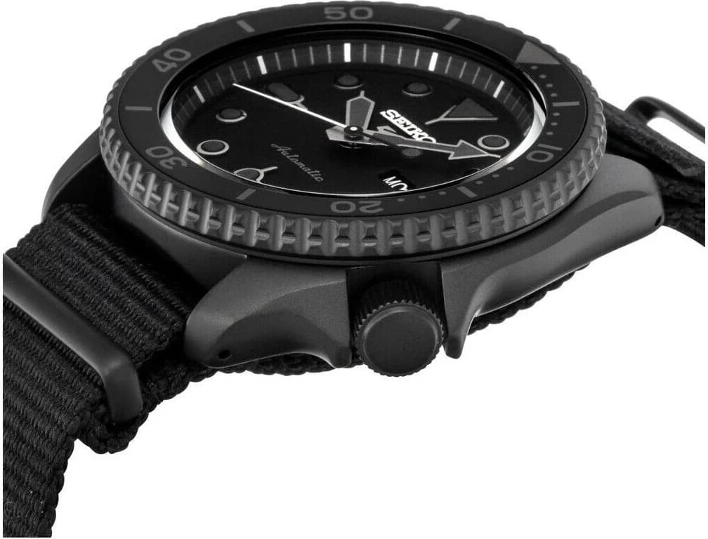 Montre Seiko SRPD79K1 homme détail cadran noir