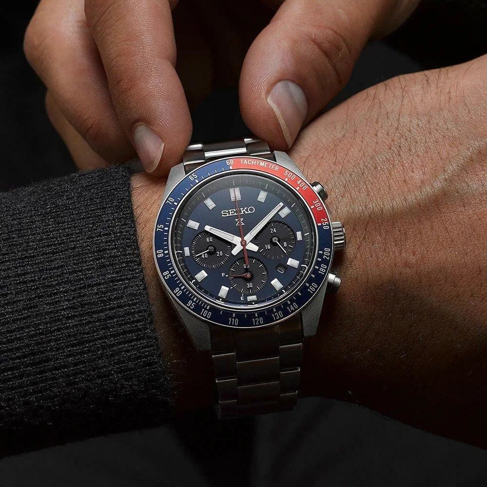 Montre Seiko SSC913P1 homme verso boîtier argent