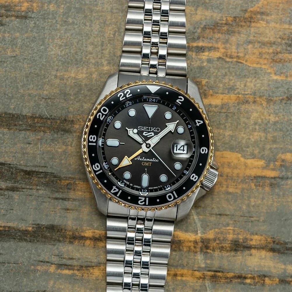 Seiko SSK021K1 fond boîtier acier inoxydable fermeture bracelet