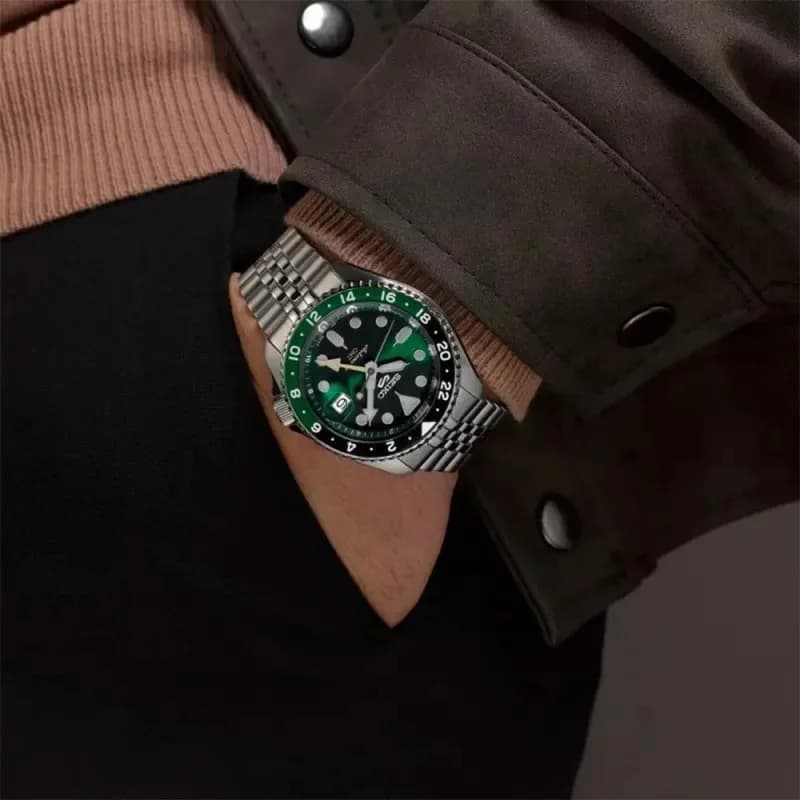 Montre Seiko SSK035K1 homme détail cadran vert