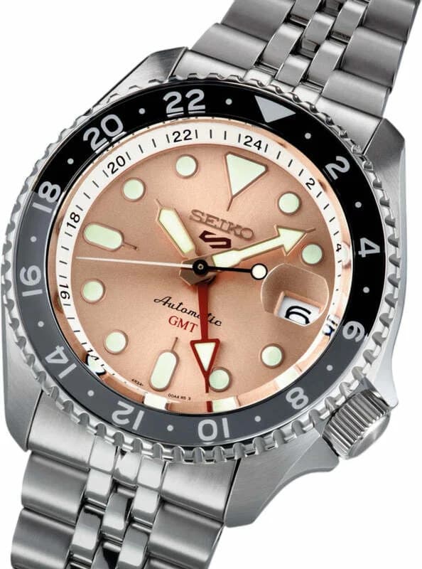 Seiko SSK043K1 montre homme bracelet acier boucle déployante profil