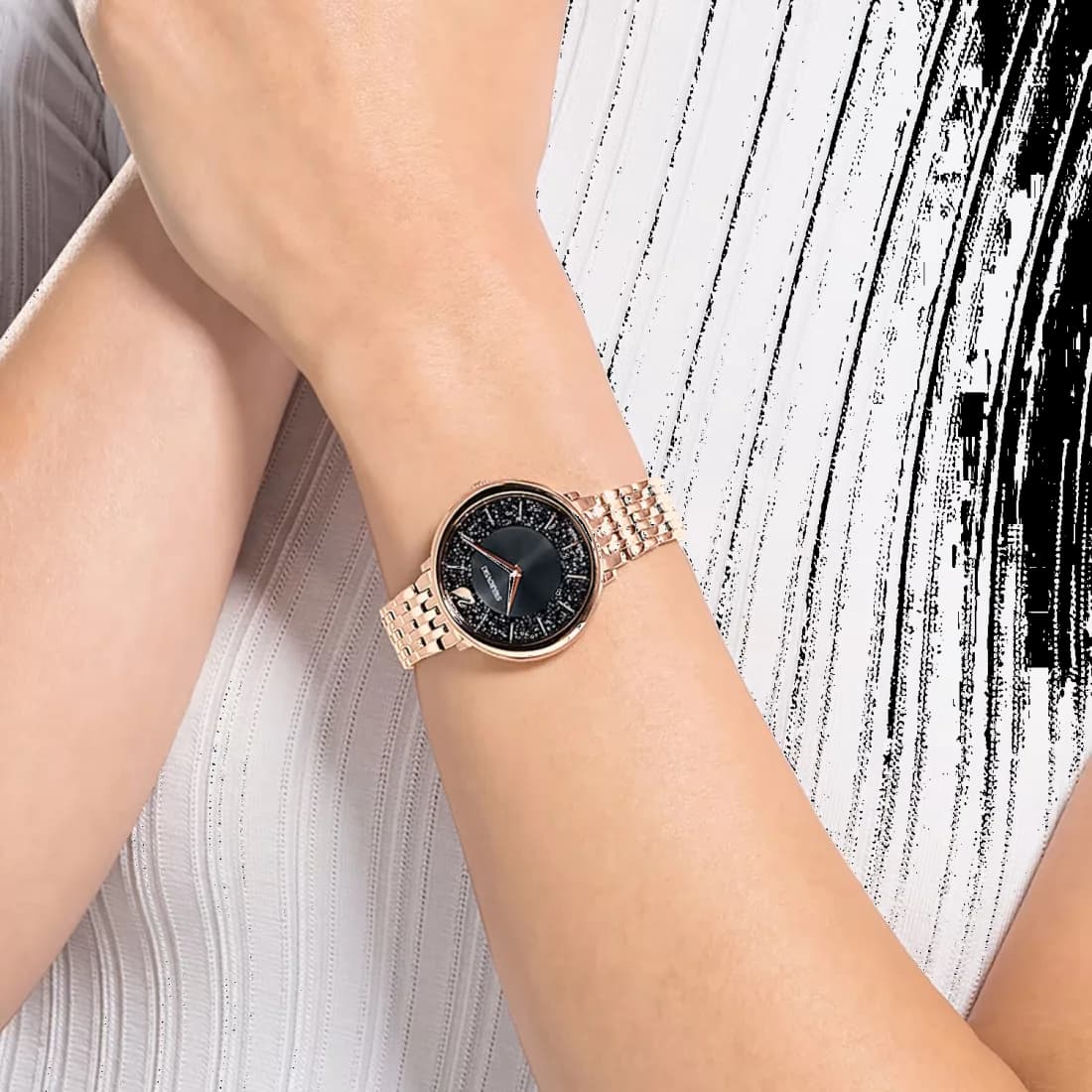 Montre Swarovski 5544587 femme verso boîtier or rose