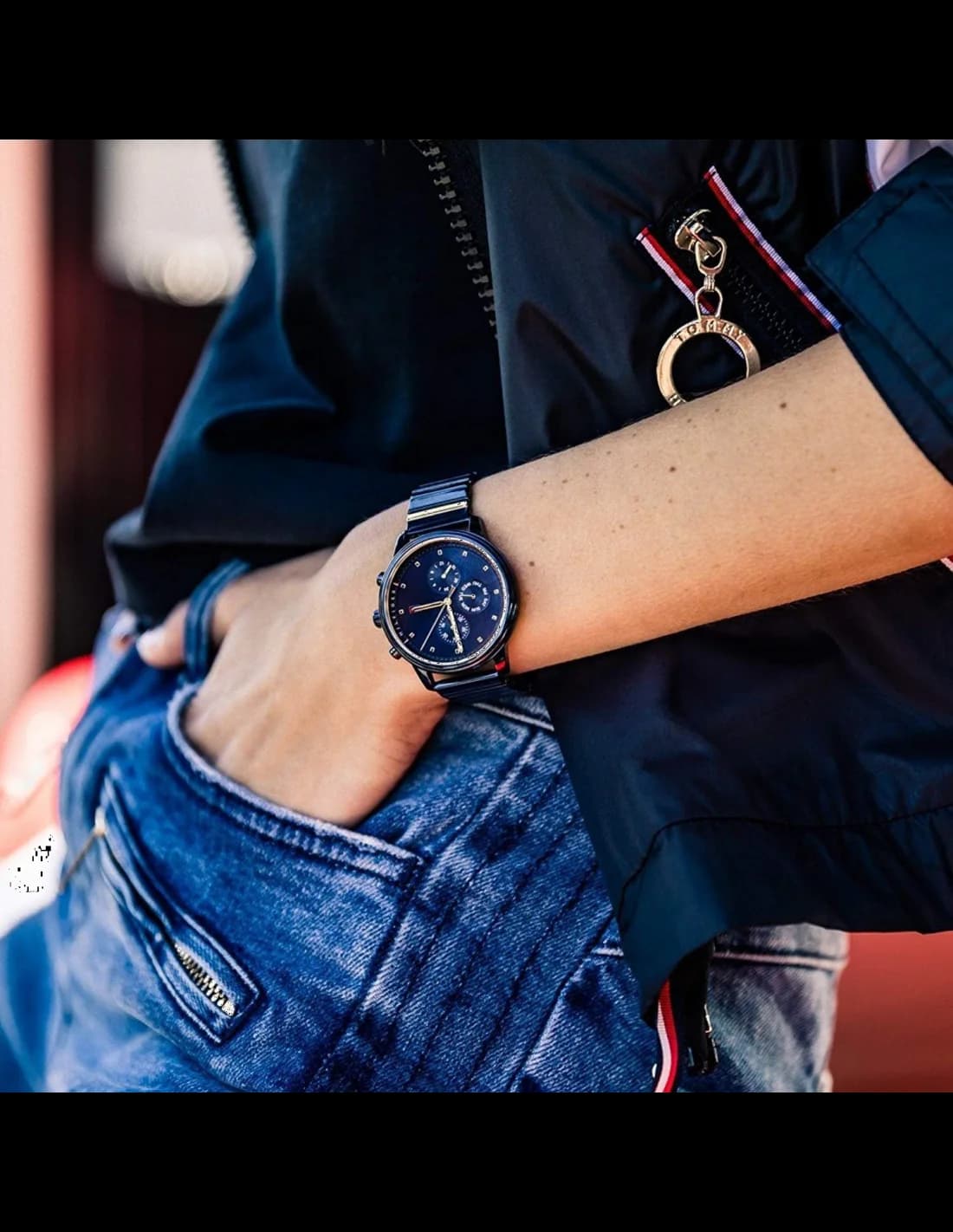 Montre Tommy Hilfiger 1781893 femme vue de profil
