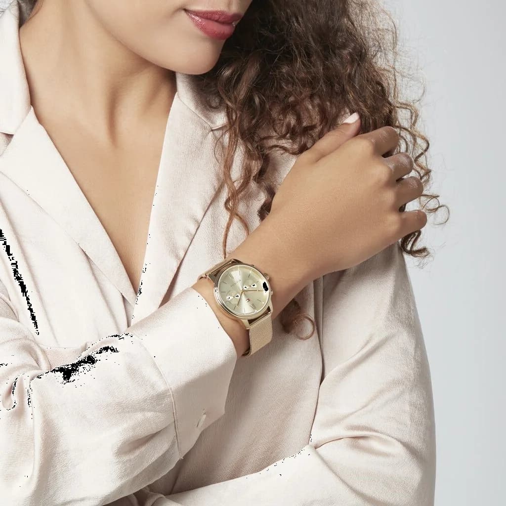 Montre Tommy Hilfiger Blake boîtier or rose acier inoxydable fermoir milanaise