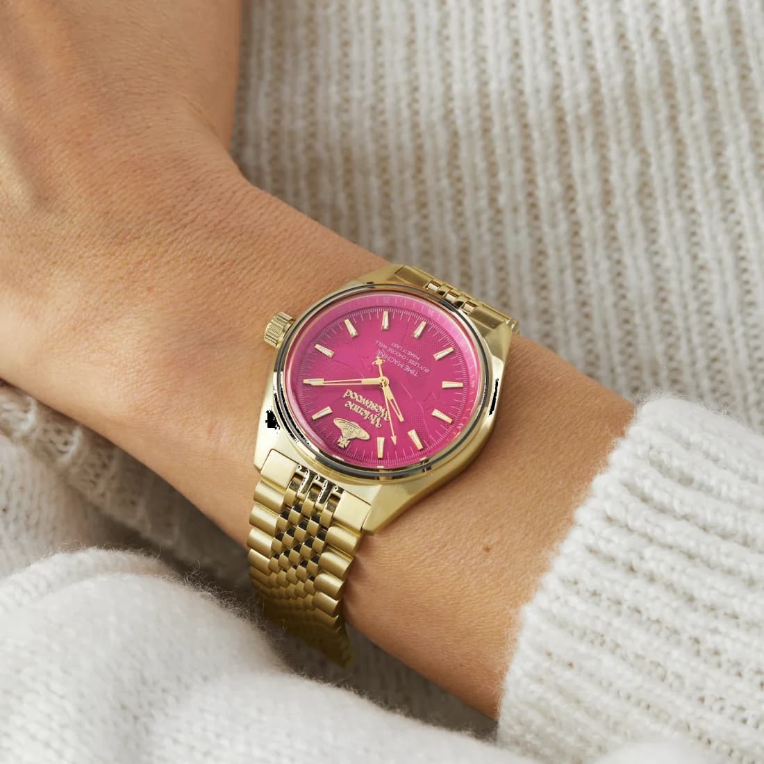 Montre Vivienne Westwood Lady Sydenham bracelet acier inoxydable fermoir doré