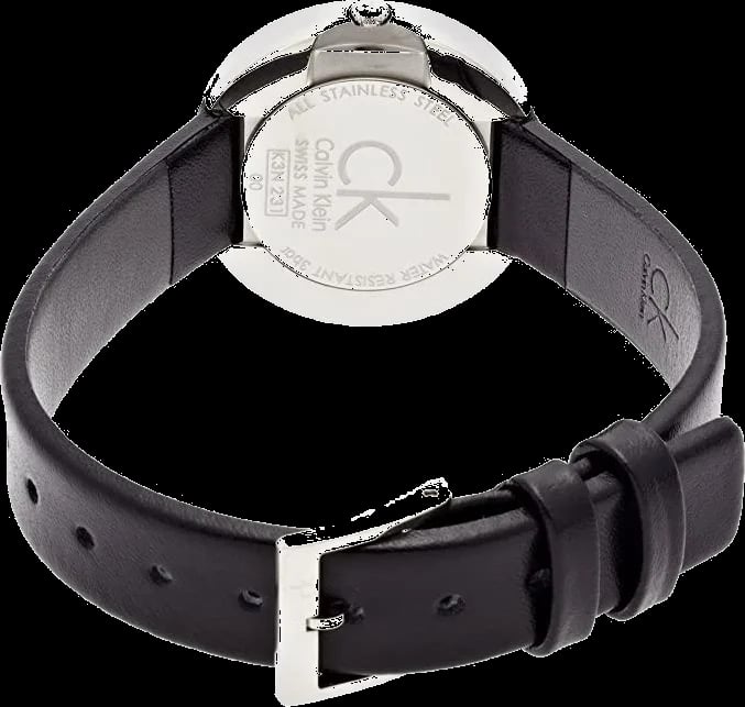 Montre Calvin Klein K3N231C1 gros plan cadran noir analogique quartz