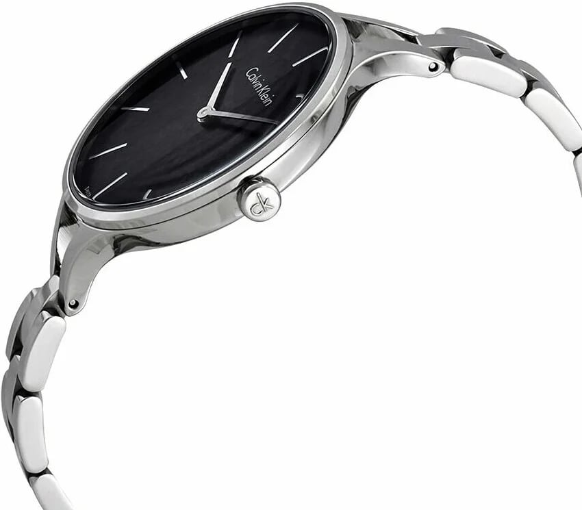 Montre Calvin Klein K7E23141 femme vue de profil