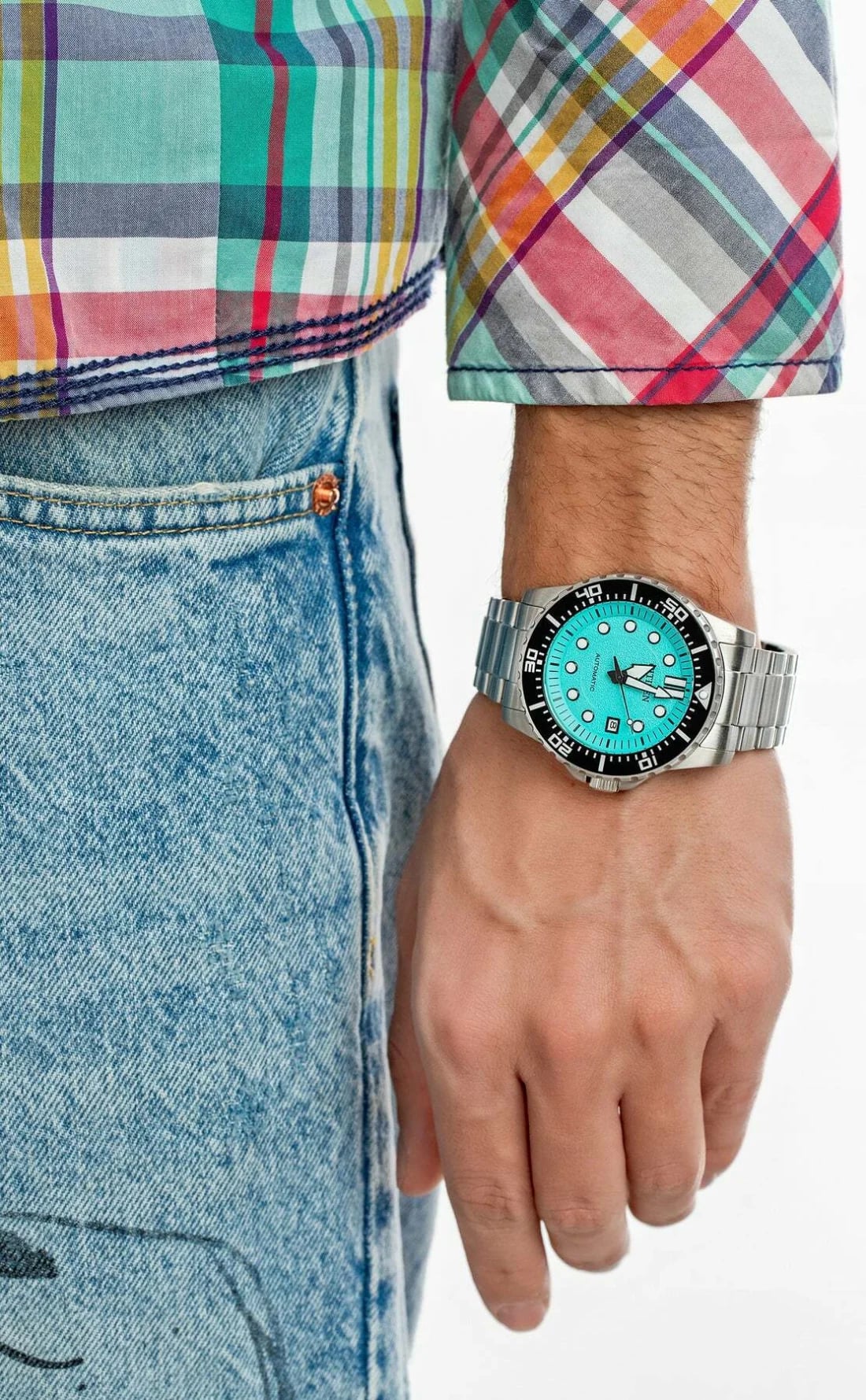 Montre Citizen NJ0170-83X homme détail bracelet acier inoxydable