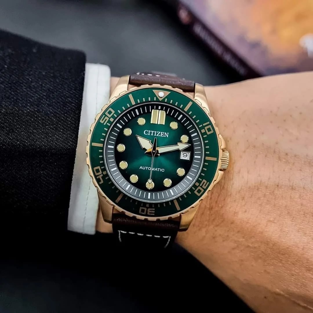 Citizen NJ0173-18X Men's 43mm Green Dial Leather Watch | Montres