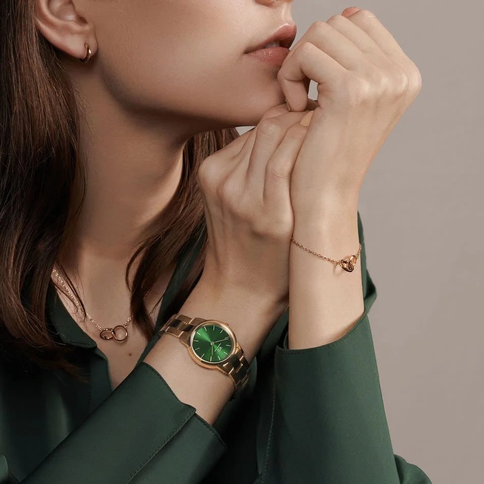 Montre Daniel Wellington DW00100421 femme détail cadran vert
