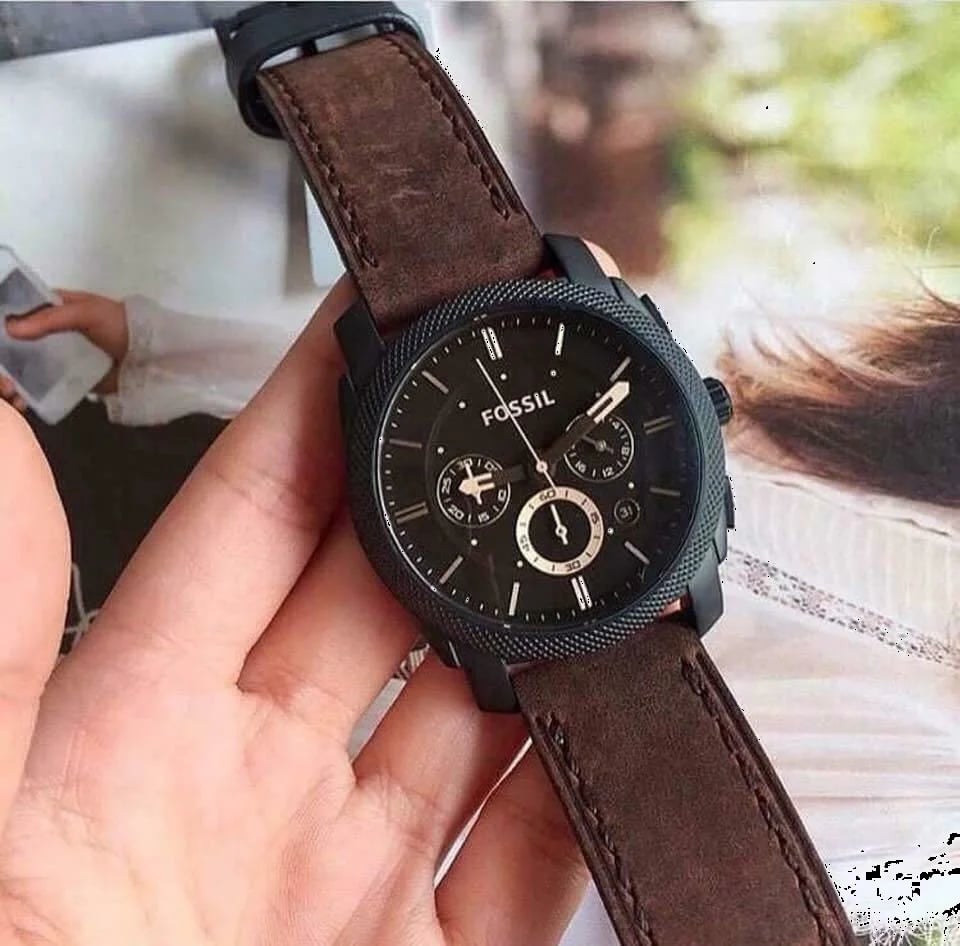 Fossil Machine FS4656 détail bracelet cuir marron boucle vintage