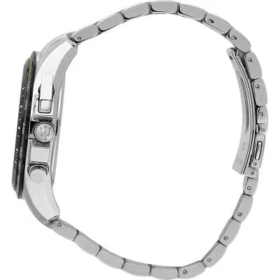 Montre Homme Maserati Traguardo R8873612042 chronographe cadran noir bracelet en acier inoxydable argenté vue 4