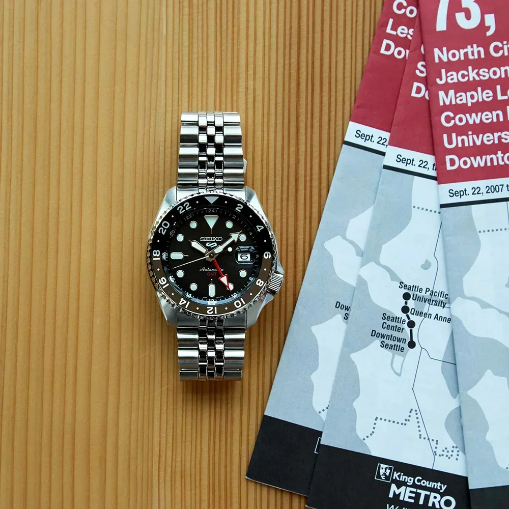 Montre Seiko SSK001K1 homme détail bracelet acier inoxydable