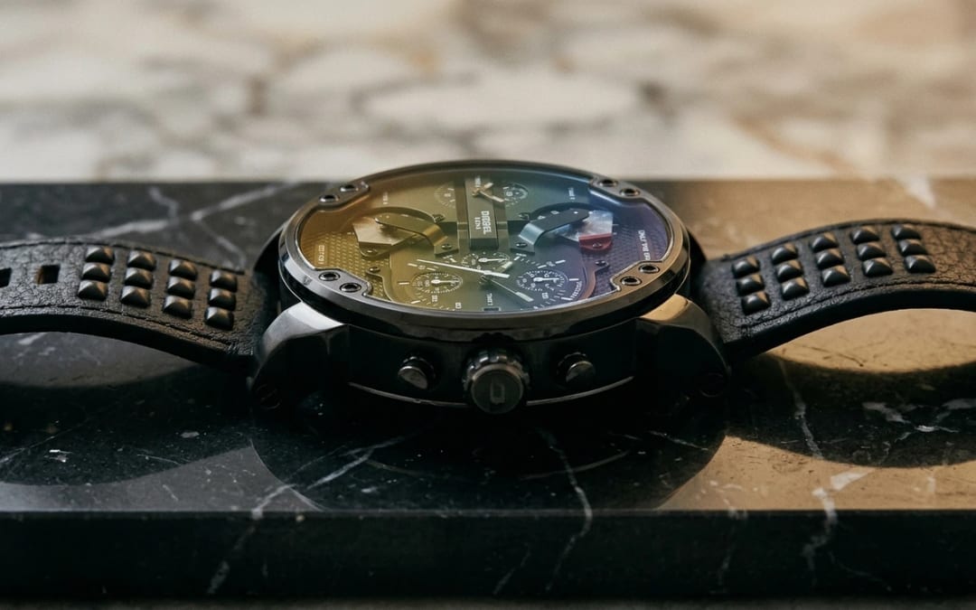 Profil tranche — Montre Diesel homme : le guide complet pour choisir sa montre urbaine et audacieuse