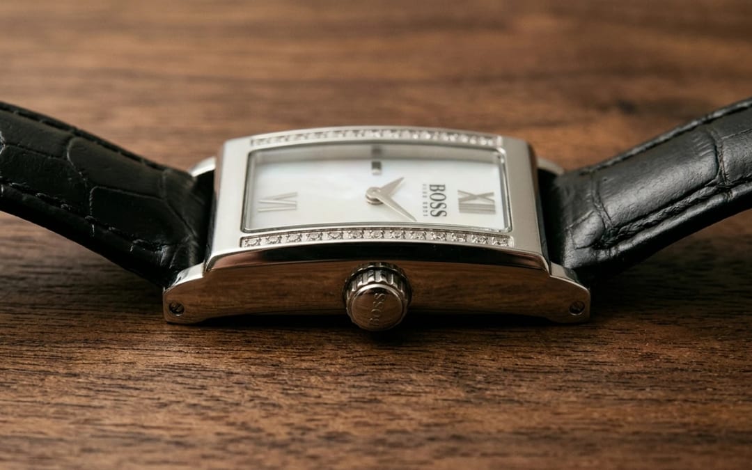 Profil tranche — Montre Hugo Boss femme : le guide complet pour choisir sa montre