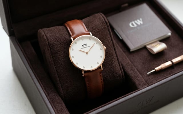Montre Daniel Wellington femme : le guide complet 2026