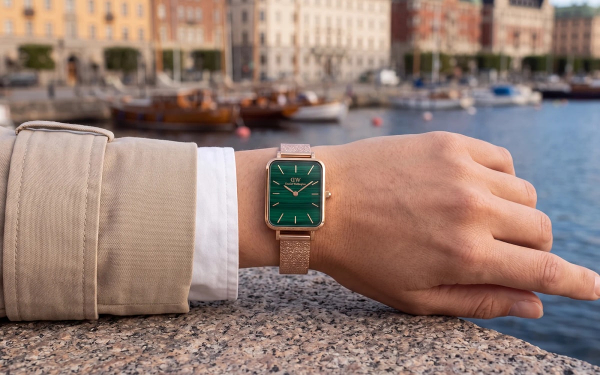 Daniel Wellington Quadro rose gold watch with a green dial worn by the water in Stockholm