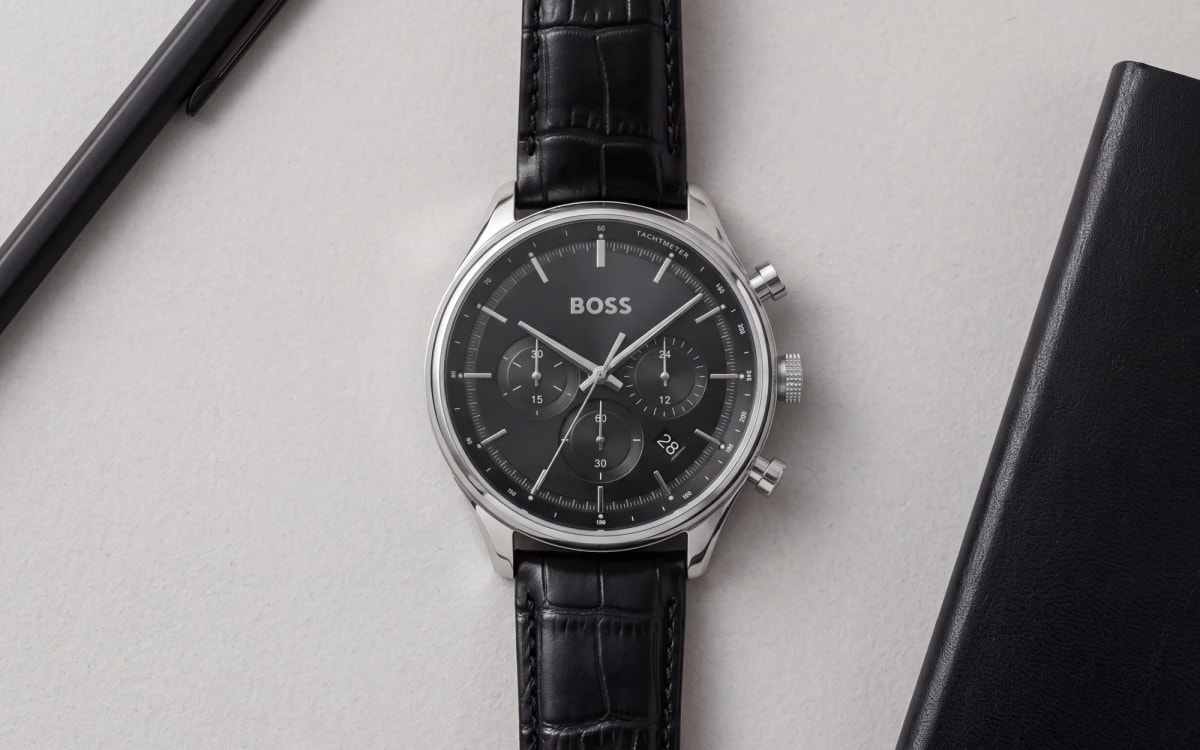 HUGO BOSS Gregor 1514049 steel men's chronograph with black dial and black leather strap on grey paper